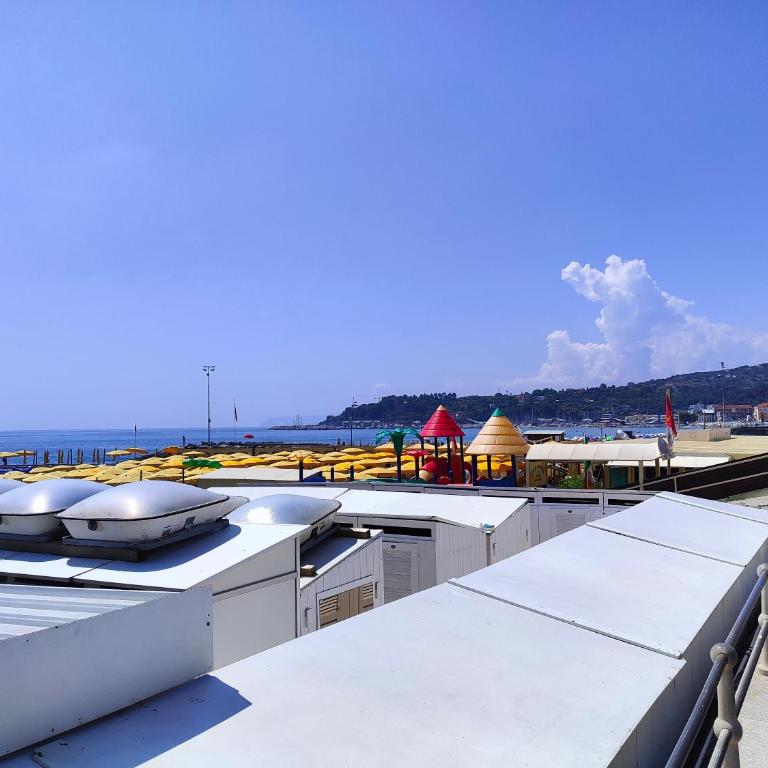Vaze's Heart by Holiday World - Appartamento con 3 Camere da Letto - 33