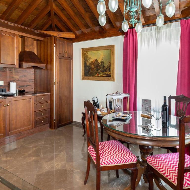 Aljibe Rodrigo del Campo 2B - One-Bedroom Apartment - 14