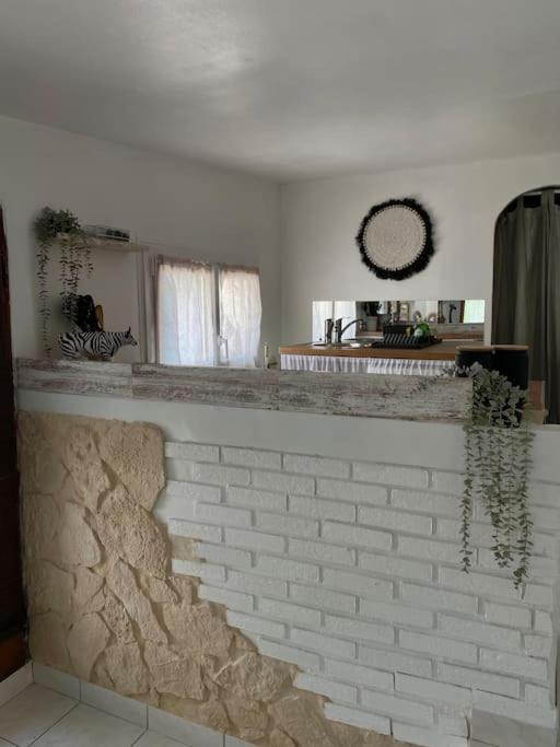 Le Mas de la Confrérie - Appartement - Vue sur Piscine - 13