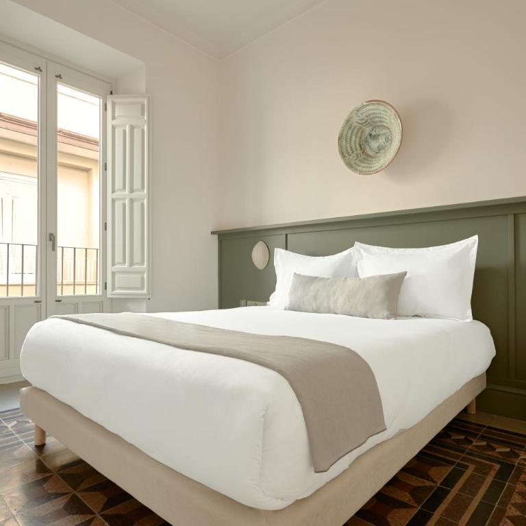 U-Sense Granada Gran Vía - Superior One-Bedroom Apartment with Alhambra view - 7