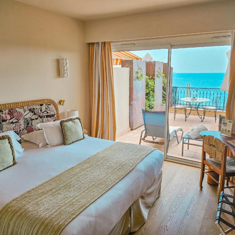 Hôtel La Pérouse Nice Baie des Anges - Chambre Double Deluxe - Vue Panoramique sur la Mer - 3