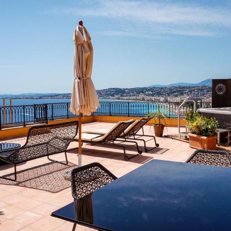 Hôtel La Pérouse Nice Baie des Anges - Suite Méditerranée - Vue sur Mer - 12