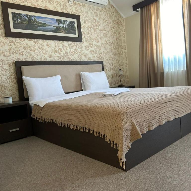 Garni Hotel Ema - Deluxe Studio - 10