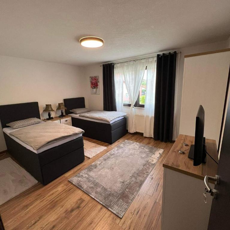 Apartman City Bihać - Three-Bedroom Apartment - 1