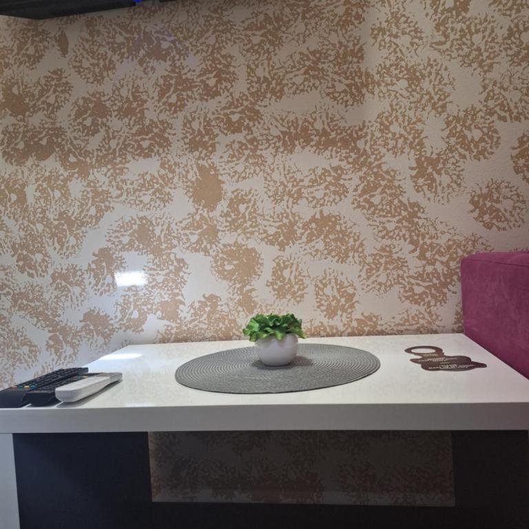 Garni Hotel Ema - Budget Double Room - 4