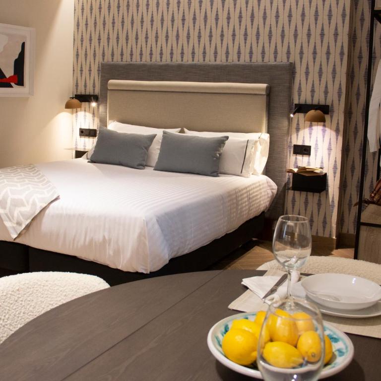 Puerta de la Ribera Suites - Estudio Estándar - 23