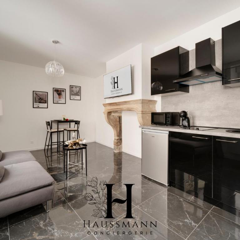 Magnifique Suite Luxe Jacuzzi Centre ville Nancy - Appartement 1 Chambre - 7