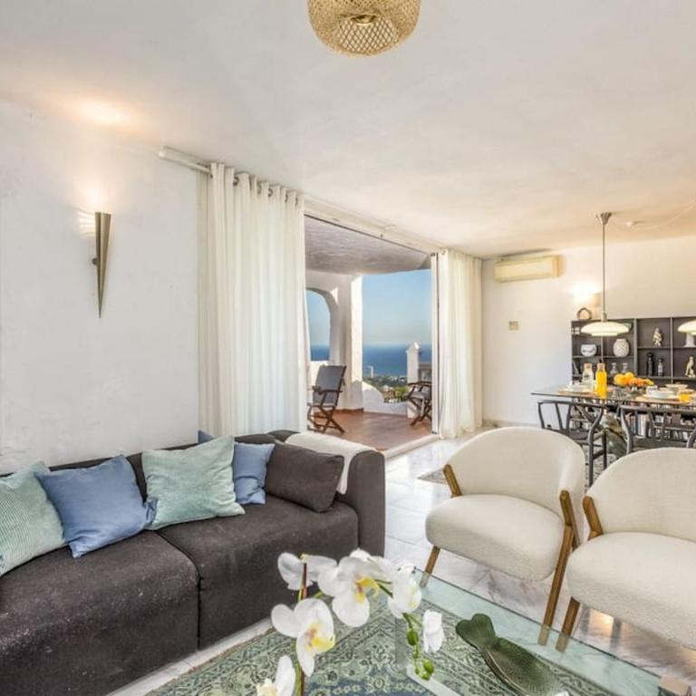 103-Penthouse Apartment, Stunning views, Marbella - Three-Bedroom Apartment - 8