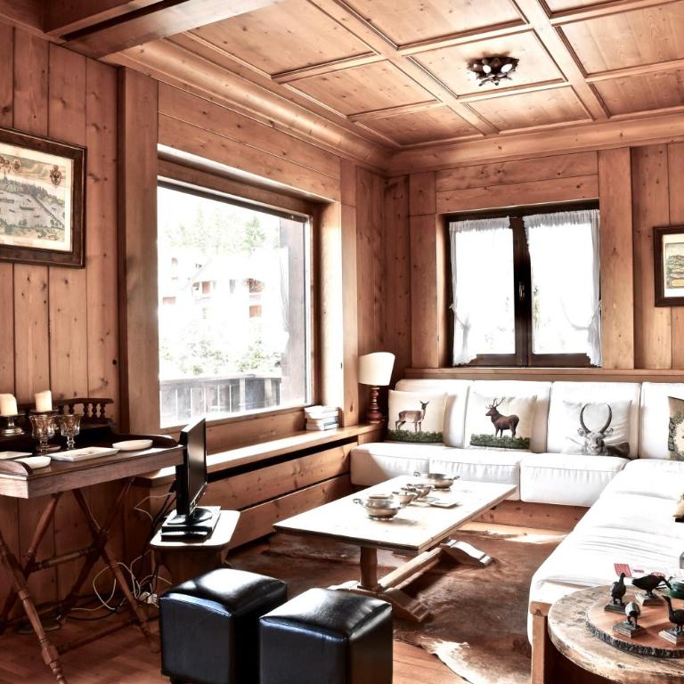 Beautiful 3 bedroom flat in Cortina with car park - Appartamento - 3