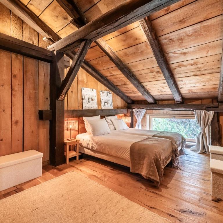 Le Soli 6 Bedroom Period Chalet 1798 Sleeps 12 Morzine - Chalet - 47