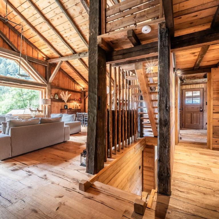Le Soli 6 Bedroom Period Chalet 1798 Sleeps 12 Morzine - Chalet - 18