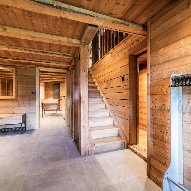 Le Soli 6 Bedroom Period Chalet 1798 Sleeps 12 Morzine - Chalet - 61