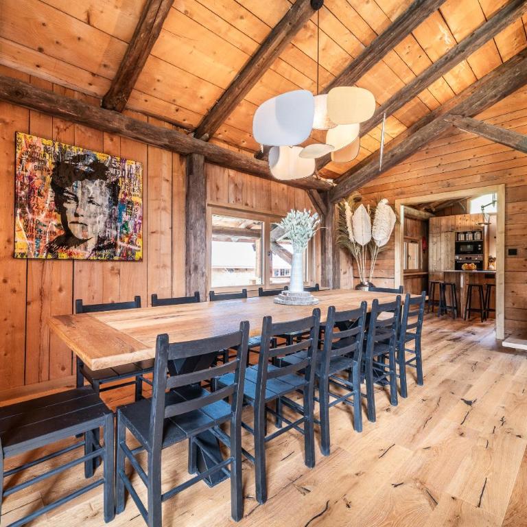 Le Soli 6 Bedroom Period Chalet 1798 Sleeps 12 Morzine - Chalet - 24