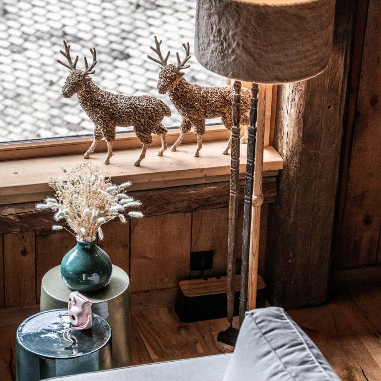 Le Soli 6 Bedroom Period Chalet 1798 Sleeps 12 Morzine - Chalet - 67