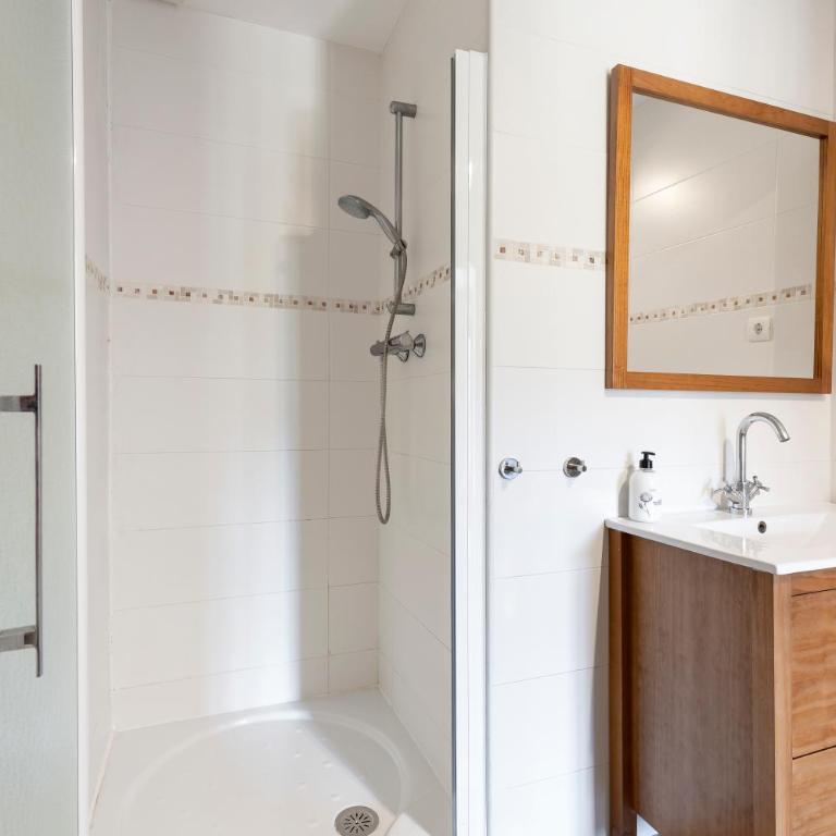 La Granja de Antonio - Three-Bedroom Apartment - 12