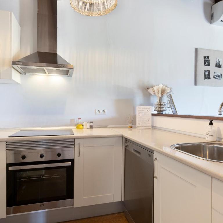 La Granja de Antonio - Three-Bedroom Apartment - 11
