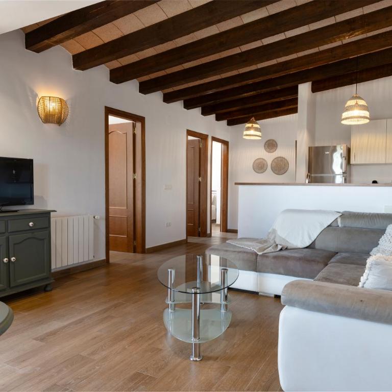 La Granja de Antonio - Three-Bedroom Apartment - 10