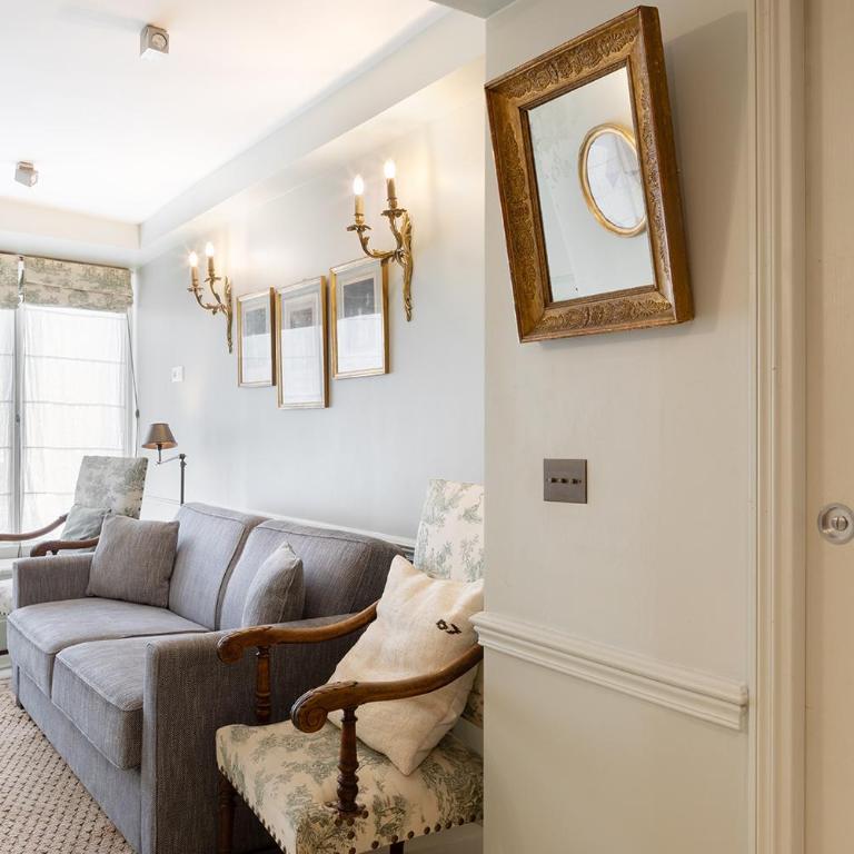 Pick A Flat's Apartments in Saint Germain - Paul-Louis Courier - Appartement Supérieur - 3