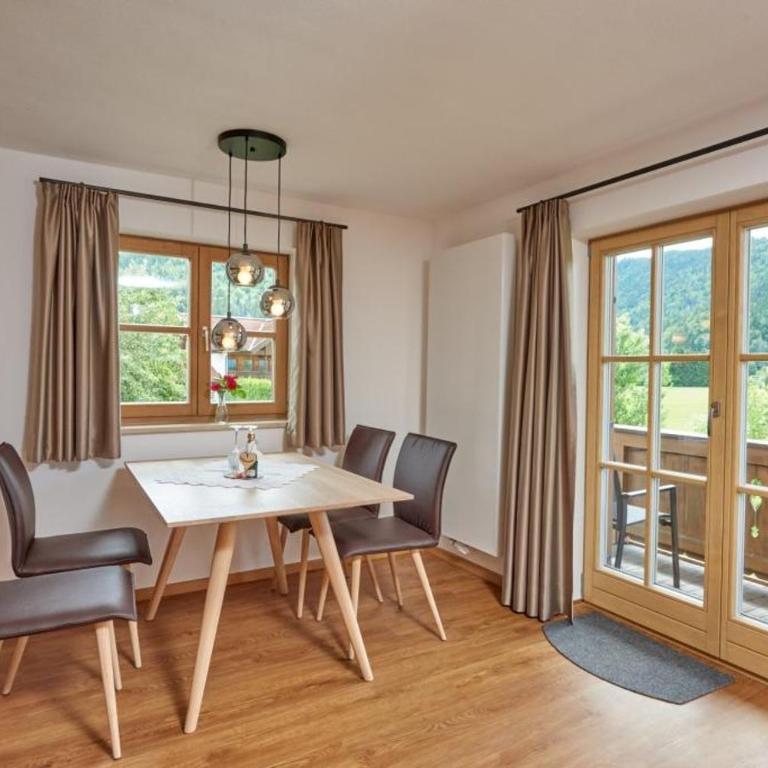 Haus Schmiederer - Apartment mit 2 Schlafzimmern - 1