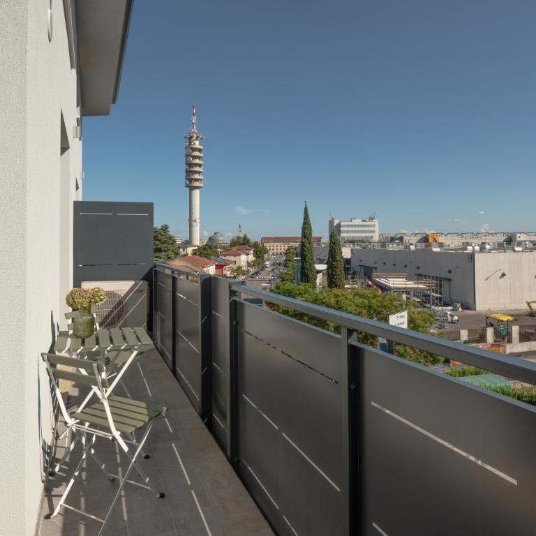 MuBra 55 Apartments - One-Bedroom Apartment with Balcony and City View - 19