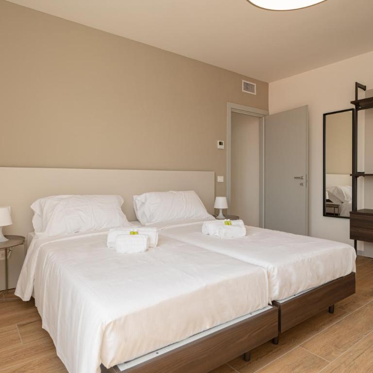 MuBra 55 Apartments - One-Bedroom Deluxe Apartment - 24