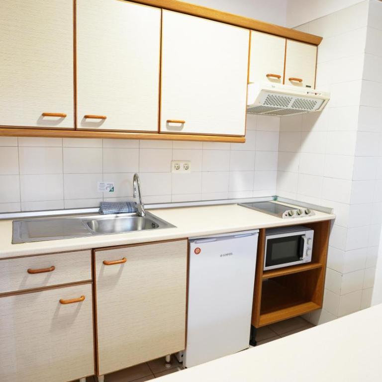 Coral Compostela Beach - Apartamento de 2 dormitorios con vistas a la piscina (3 adultos) - 10