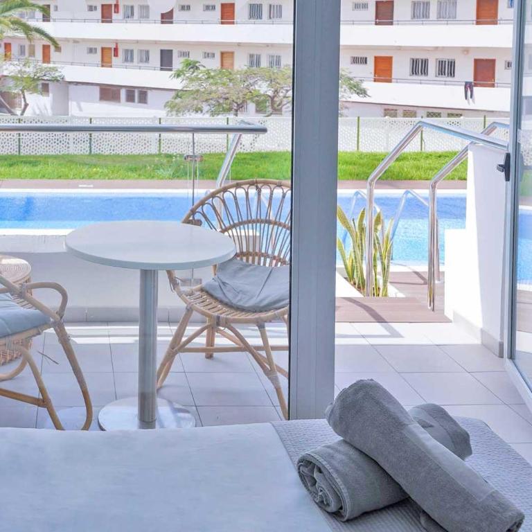 Coral Ocean View - Adults Only - Junior Suite Swim Up ( 2 adults) - 3