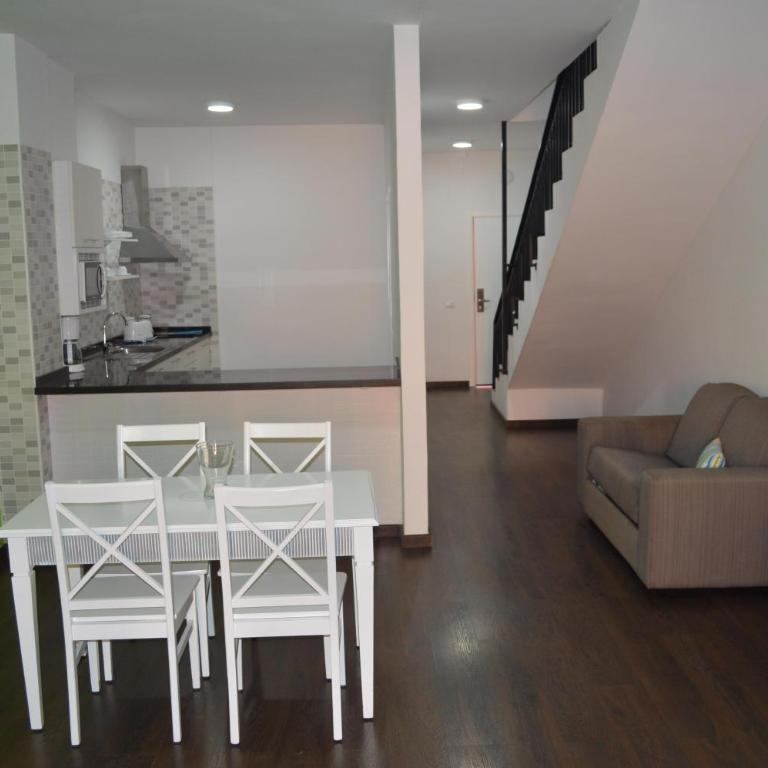 Coral Los Alisios - Apartamento Dúplex de 2 dormitorios con vistas al jardín (3 adultos) - 1