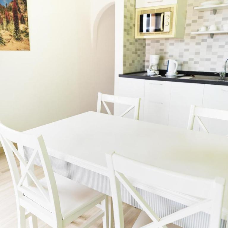Coral Los Alisios - Apartamento Dúplex de 2 dormitorios con vistas al jardín (3 adultos) - 8