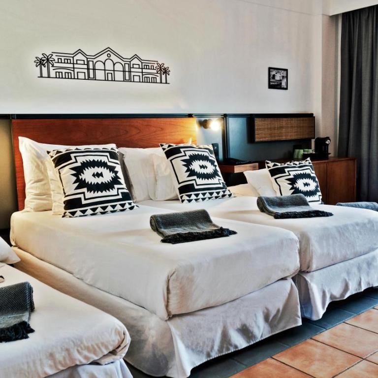 Coral Cotillo Beach - Habitación Doble con vistas a la piscina (2 adultos + 2 niños) - 1