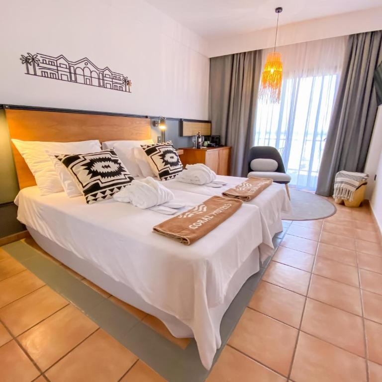 Coral Cotillo Beach - Habitación Doble Premium con vistas a la piscina (2 adultos) - 13