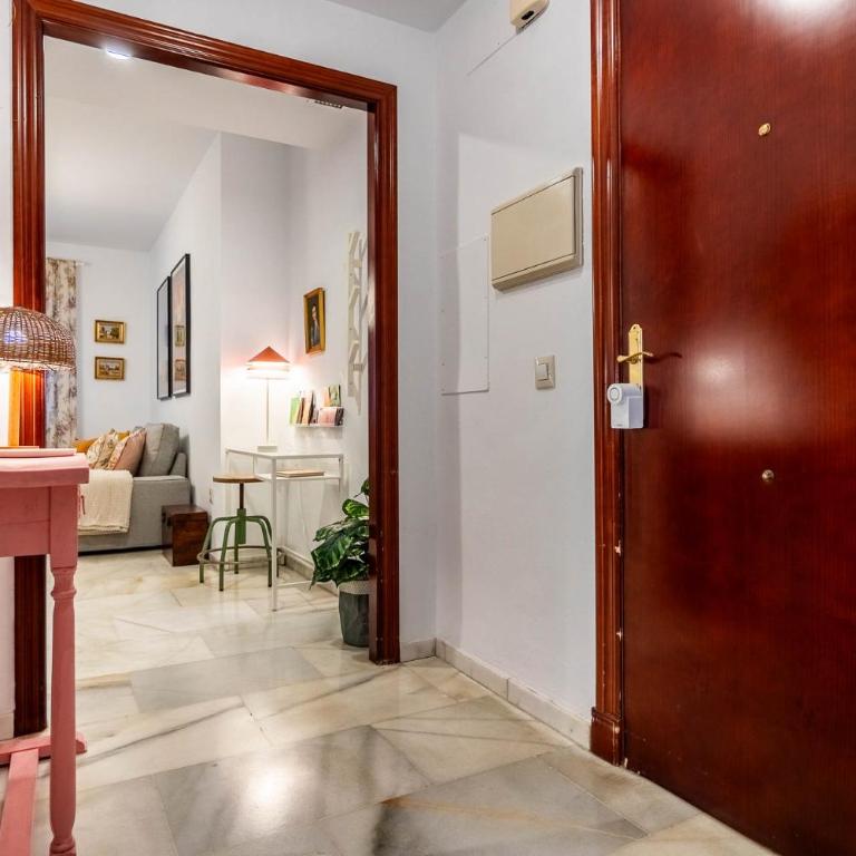Piso con patio privado y parking Nervión Sevilla - Apartamento - 16