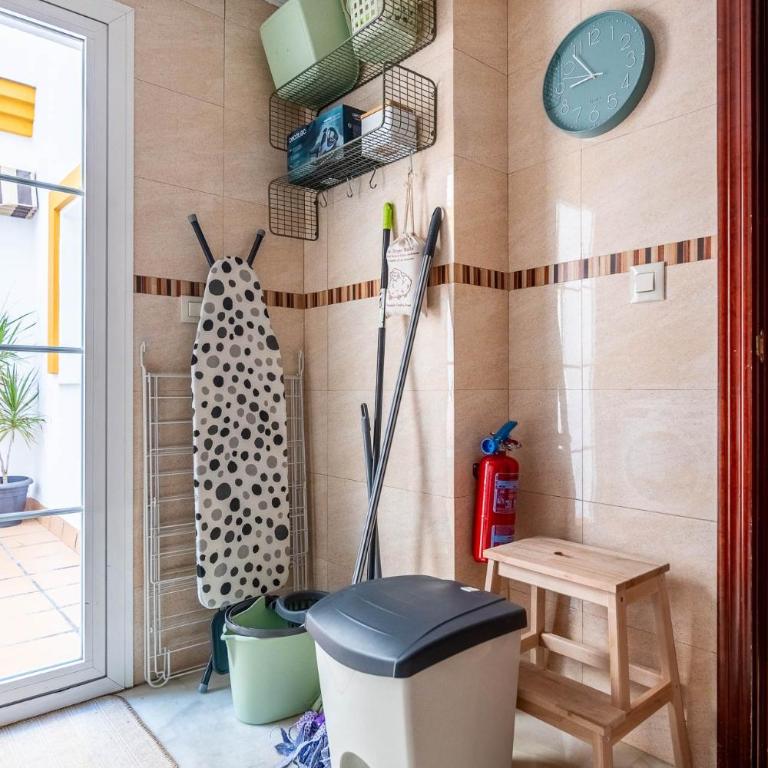 Piso con patio privado y parking Nervión Sevilla - Apartamento - 25