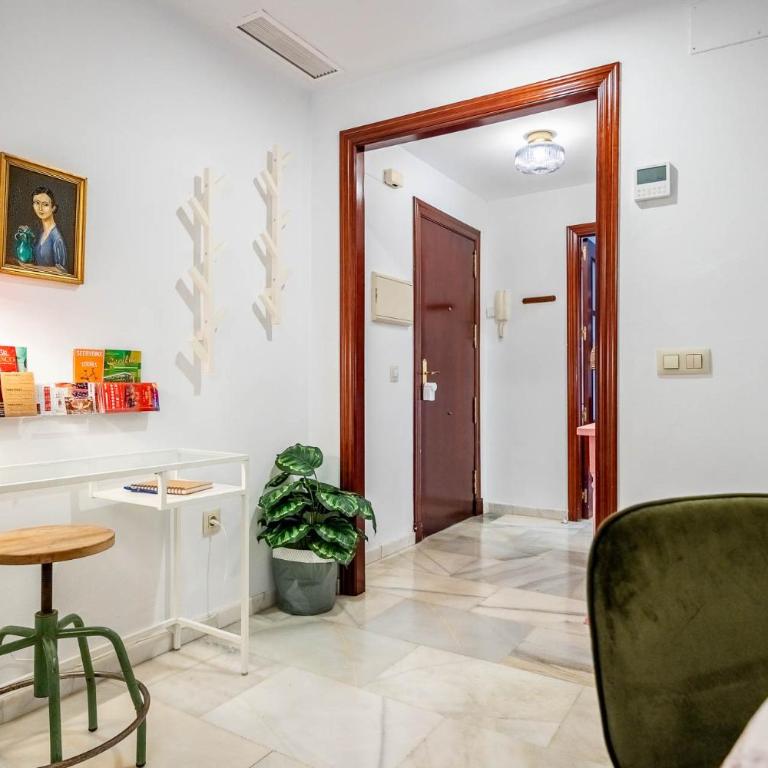Piso con patio privado y parking Nervión Sevilla - Apartamento - 12