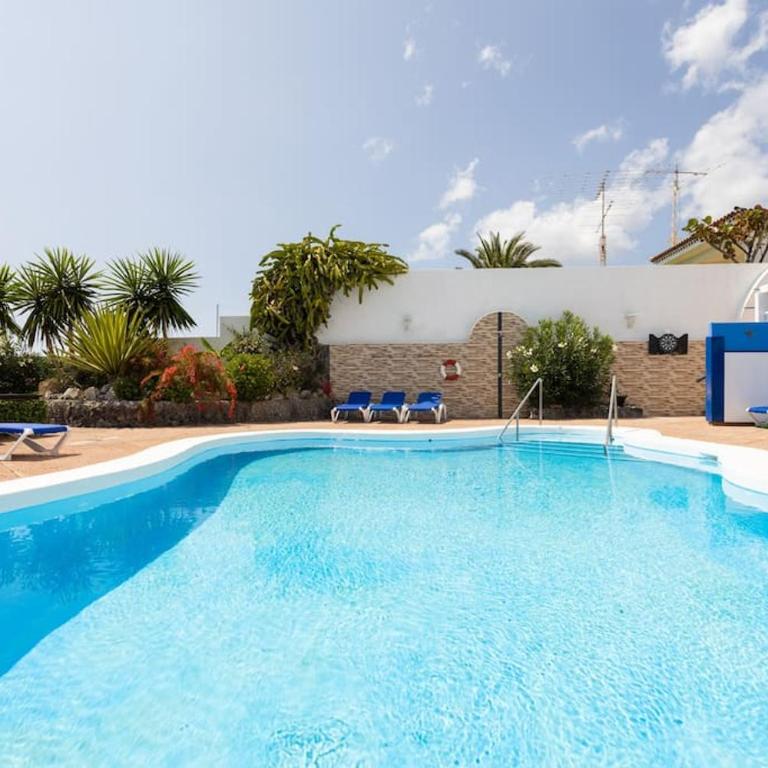 Luxury Oceanfront Apt in Villa - Next to Beach - One-Bedroom Apartment - 27