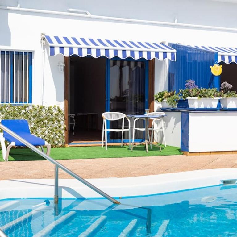 Luxury Oceanfront Apt in Villa - Next to Beach - One-Bedroom Apartment - 9