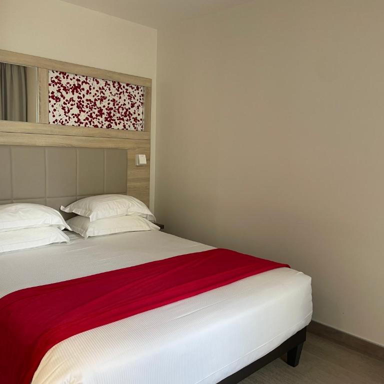 Brit Hotel de Grignan Vichy - Appartement Deluxe - 7