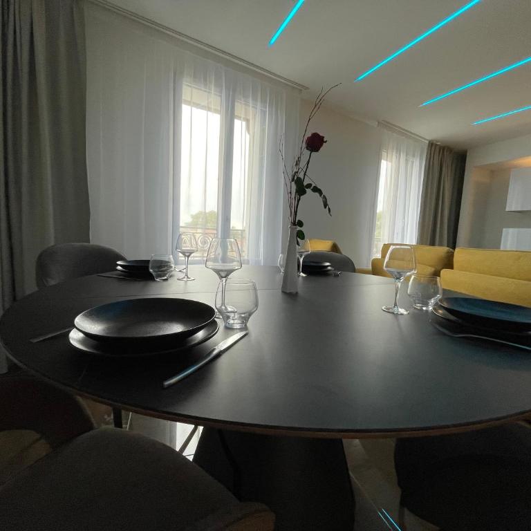 Brit Hotel de Grignan Vichy - Appartement Deluxe - 12