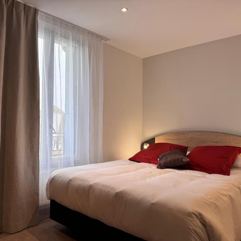 Brit Hotel de Grignan Vichy - Appartement Deluxe - 24