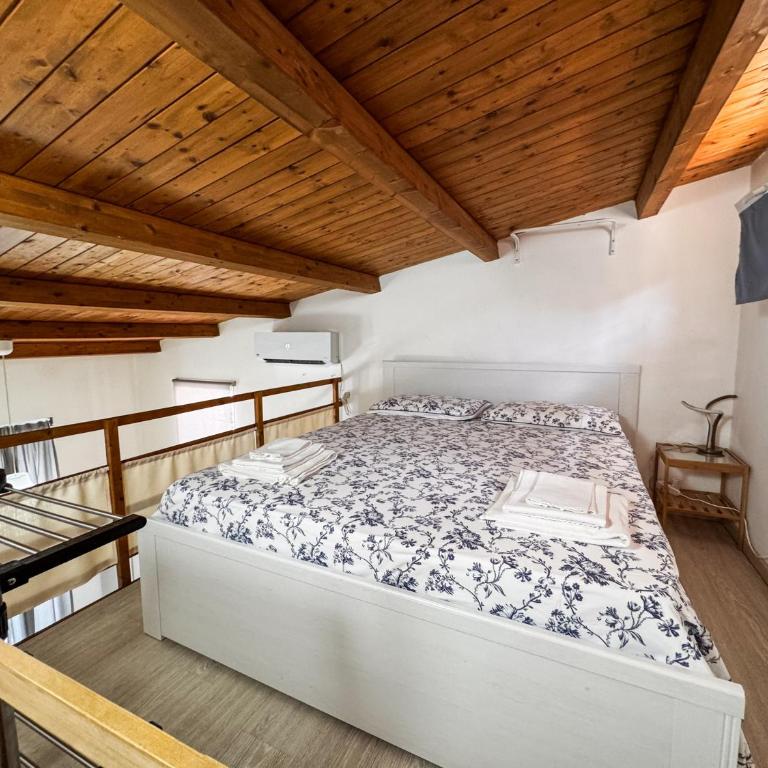 Cami s holidays home mare - One-Bedroom House - 12