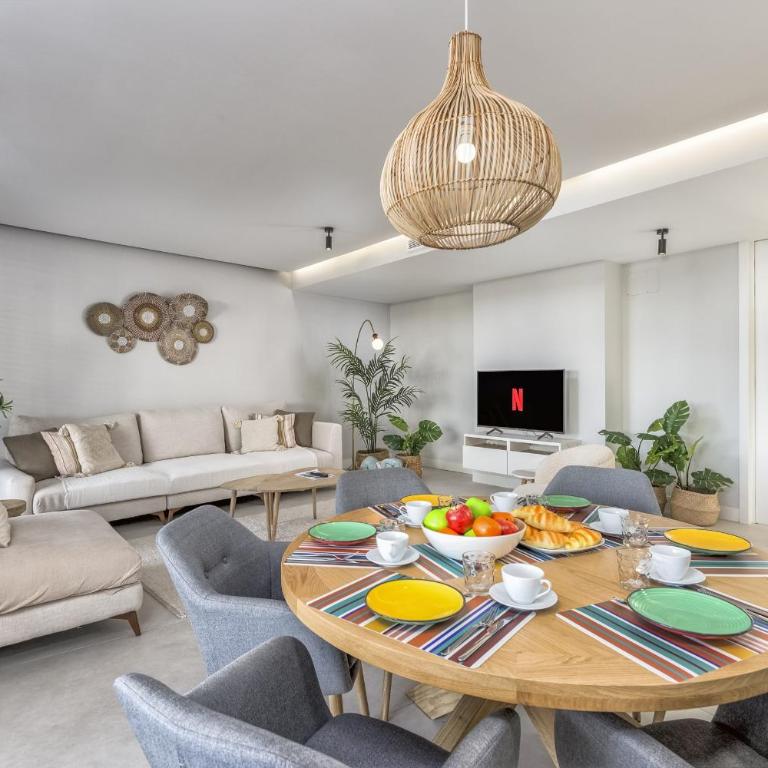 ViVi Homes - Alessio Pool, Sauna, Spa, Gym & Beach - Apartamento Deluxe - 11