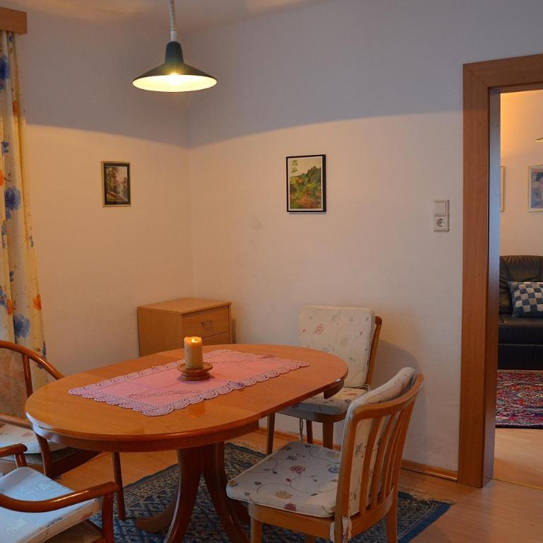 Gästehaus Christophorus - Apartment mit Balkon - 9