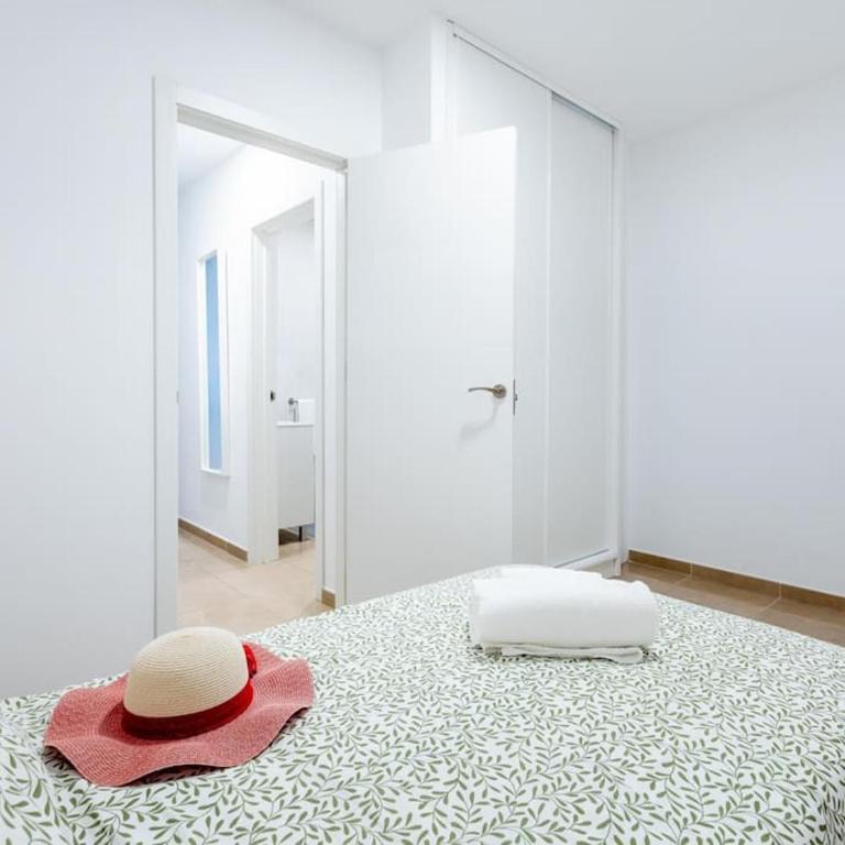 Carolina 8 - Two-Bedroom Apartment - 8
