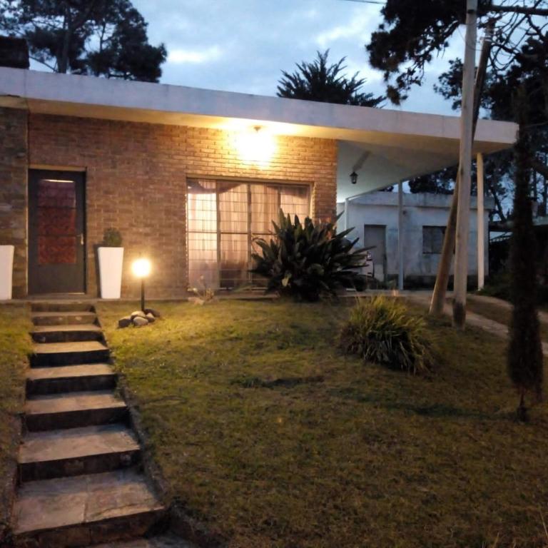 Casa Necar - Three-Bedroom House - 1