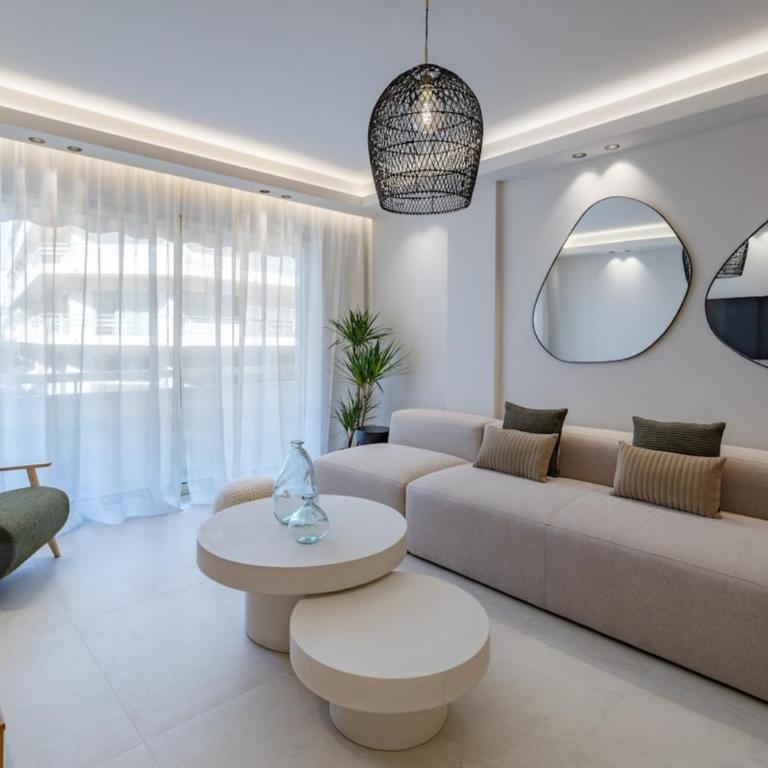 Beautiful 3 bedroom fully renovated - Apartment - 2