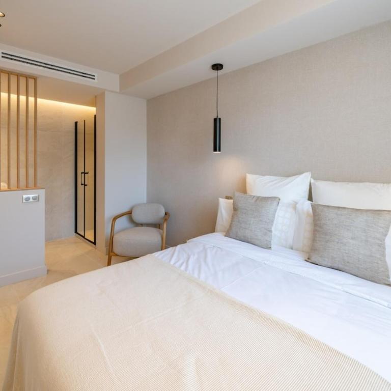Beautiful 3 bedroom fully renovated - Apartment - 6
