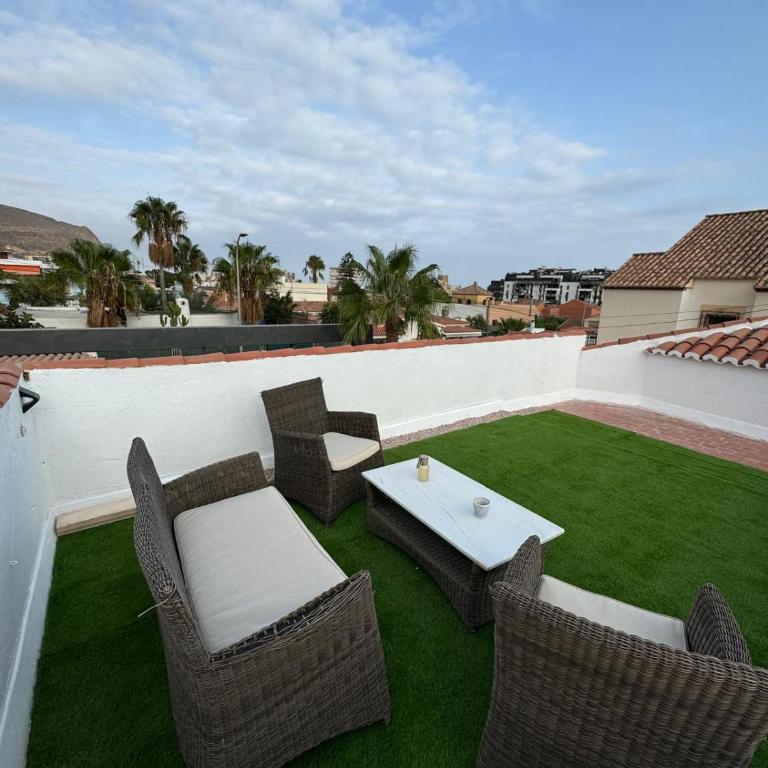 Stunning Villa in Aguadulce, Almería Private Pool 400 sqm area 800m Beach - Villa - 52