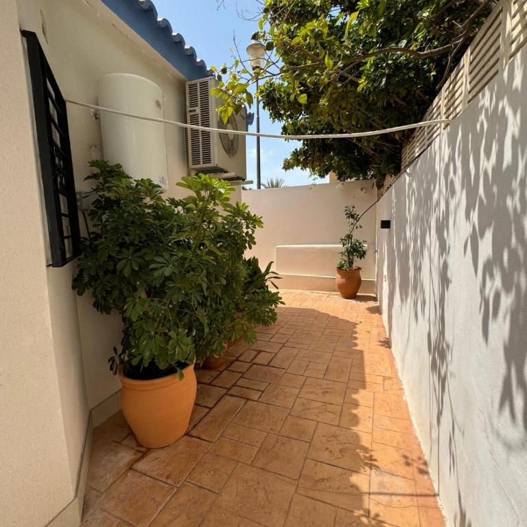 Stunning Villa in Aguadulce, Almería Private Pool 400 sqm area 800m Beach - Villa - 29