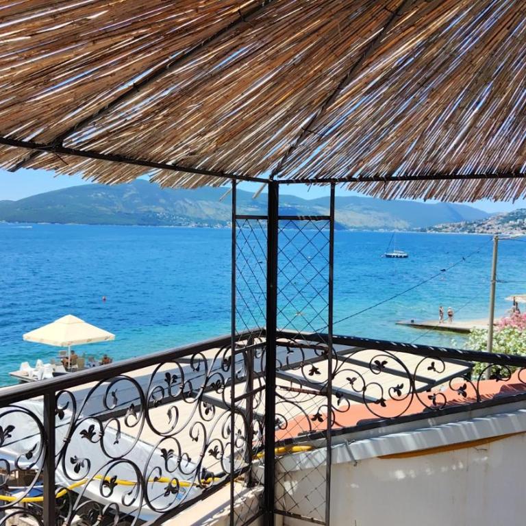 Apartment SM - One-Bedroom Apartment with Terrace and Sea View - Attic - 1