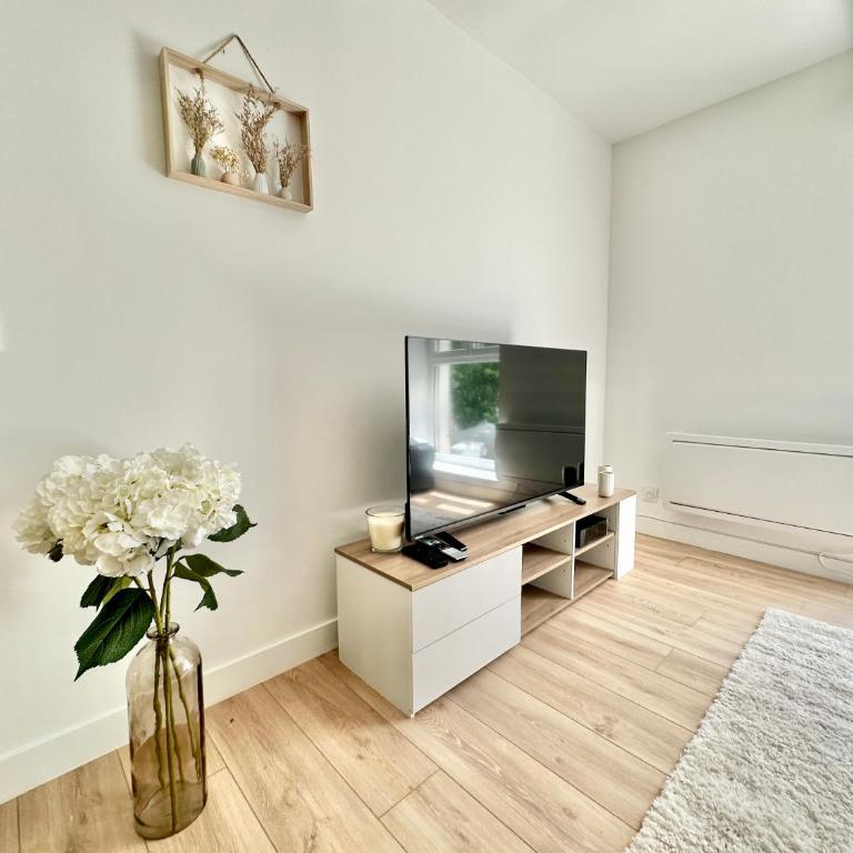 Le Renouveau, neuf et tout équipé - Two-Bedroom Apartment - 7